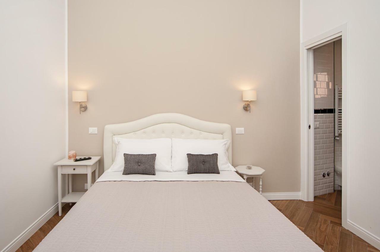 Luxury & Charme Colosseo Rom Exterior foto